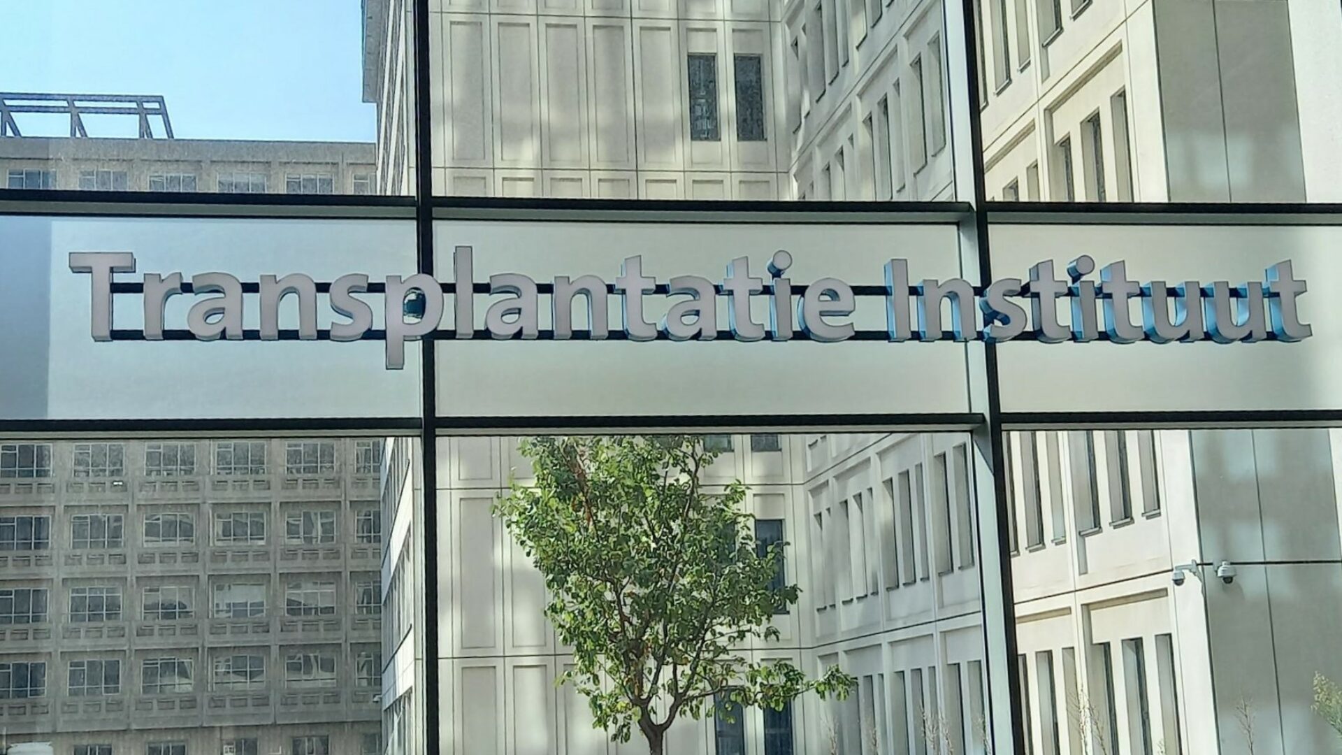 Transplantatie Instituut is open