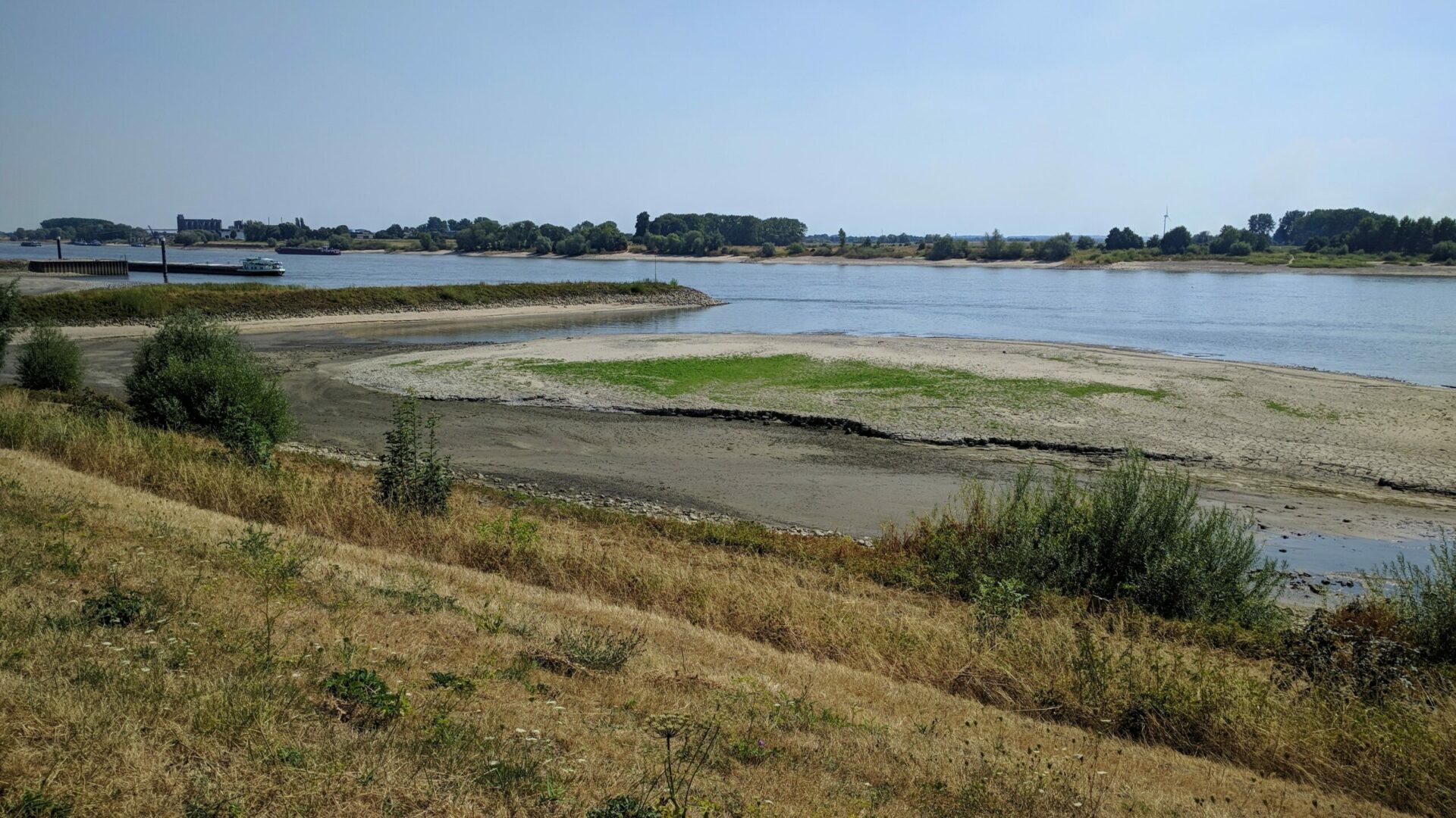 Low,Water,Level,Of,The,River,Rhine,,Cracked,Clay,At