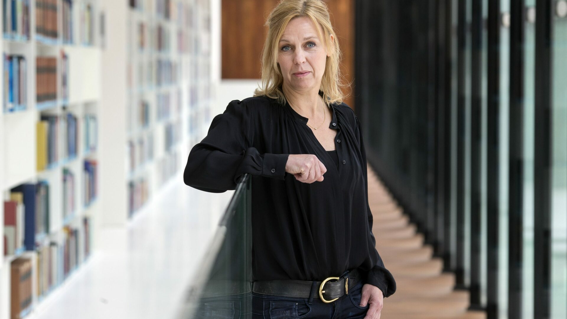 Bettina-Hanssen-0612-008-scaled