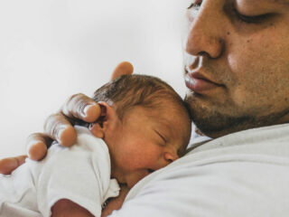Veilig minder antibiotica voor pasgeboren baby’s door slimme rekenhulp