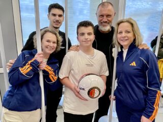 Bart, Shaqueel, John, Manon en Linda