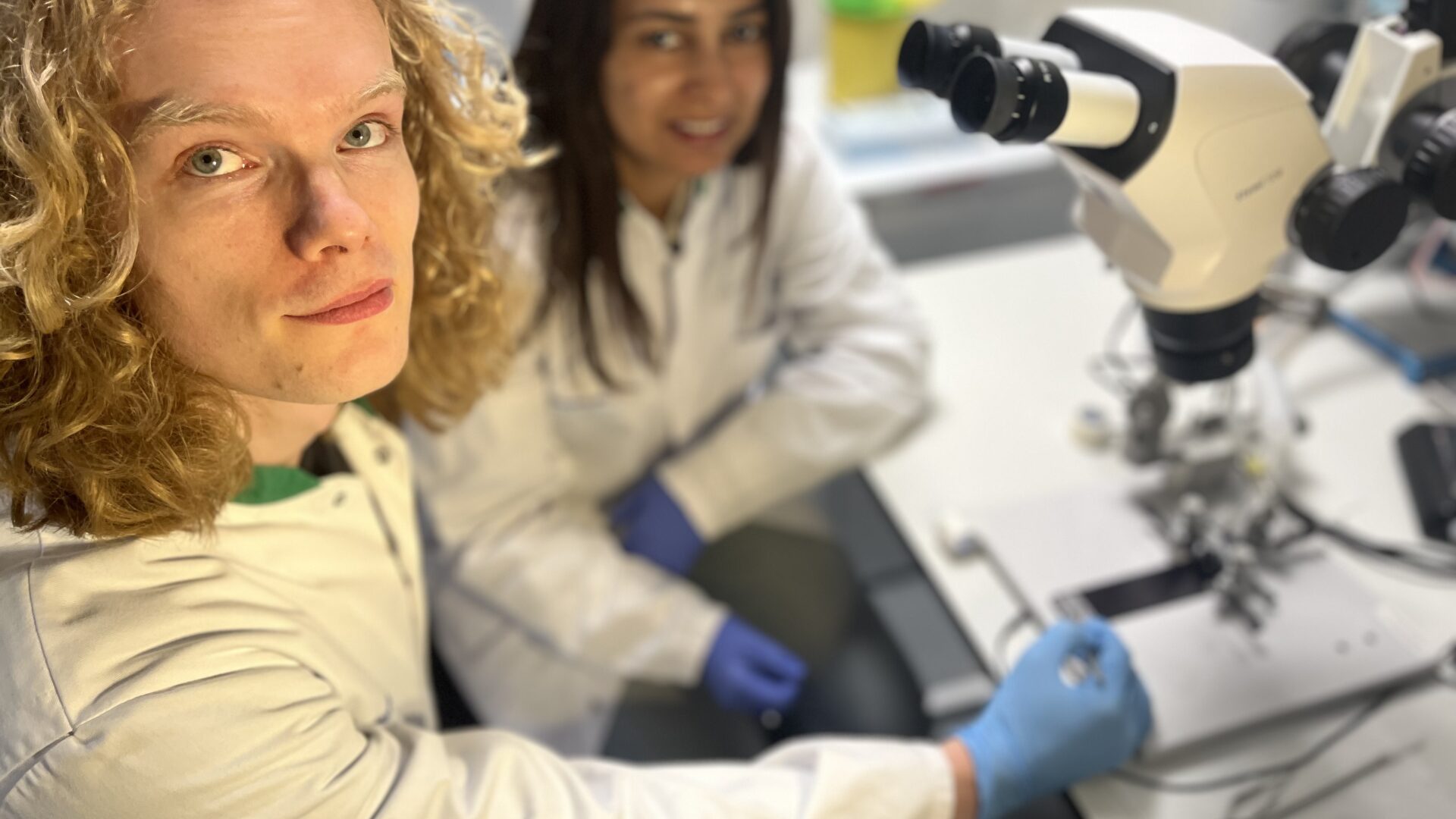 Julius Koppen en Devika Narain