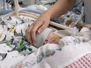 DNA-test moet gehoorschade bij te vroeg geboren baby’s voorkomen