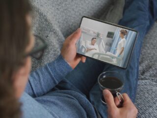 Voorbereiding darmonderzoek begint thuis achter de laptop